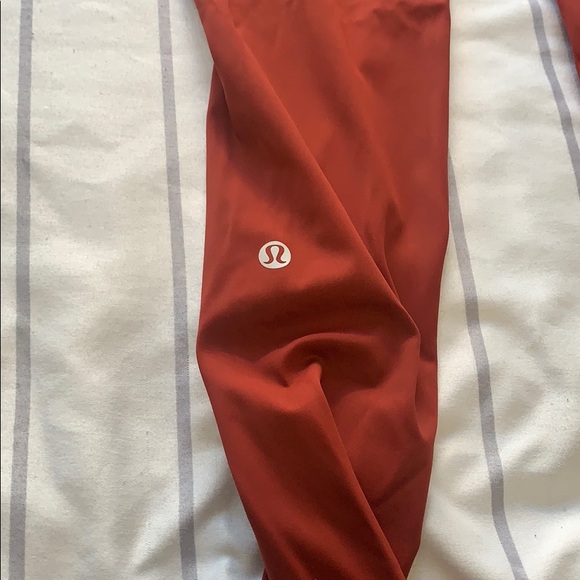 Lululemon leggings - Picture 4 of 5